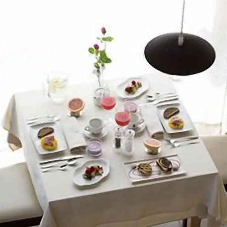 Cascina Marcantonio Agroturismo *