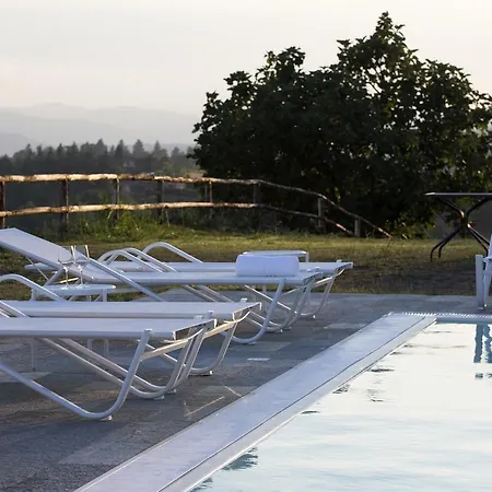 Cascina Marcantonio مزرعة للإقامة *